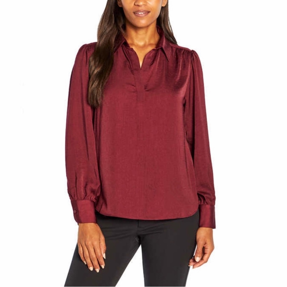 Banana Republic Ladies Satin Pullover